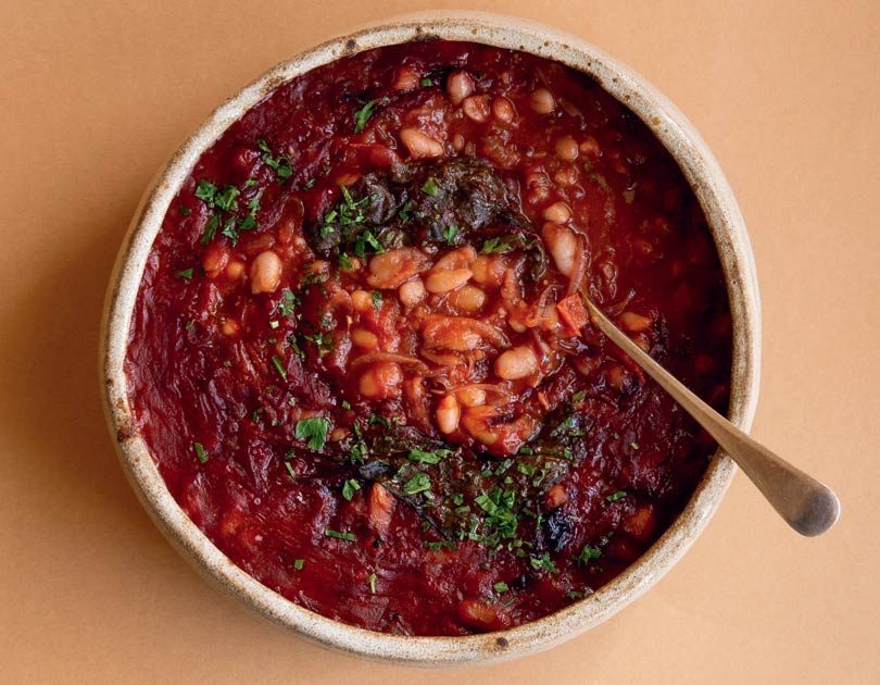 BAKED BEANS WITH BEET LEAVES