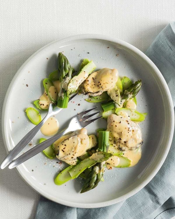 POACHED OYSTERS WITH ASPARAGUS - Cuisine Magazine - From New Zealand to ...